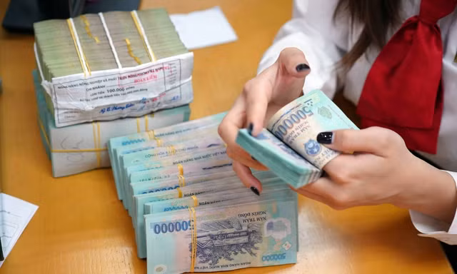 Nhiều đại gia 'cài số lùi' trong kế hoạch kinh doanh năm nay