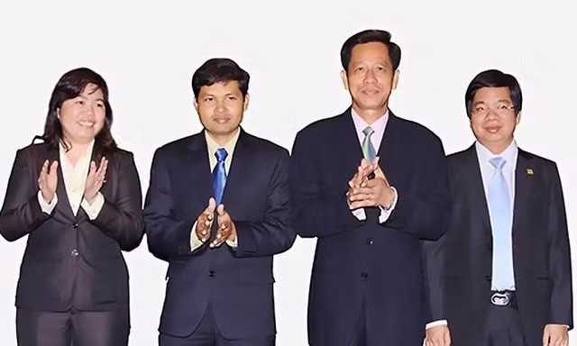 Loạt doanh nghiệp biến động 'ghế nóng' chủ tịch trước đại hội cổ đông 
