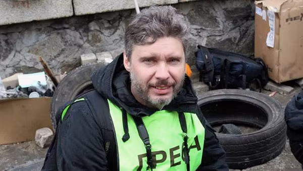 Phóng viên Stenin.