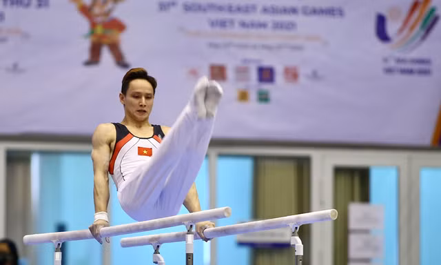 Thể dục dụng cụ hướng tới suất dự Olympic Paris 2024 với các mũi nhọn Lê Thanh Tùng và Đinh Phương Thành.