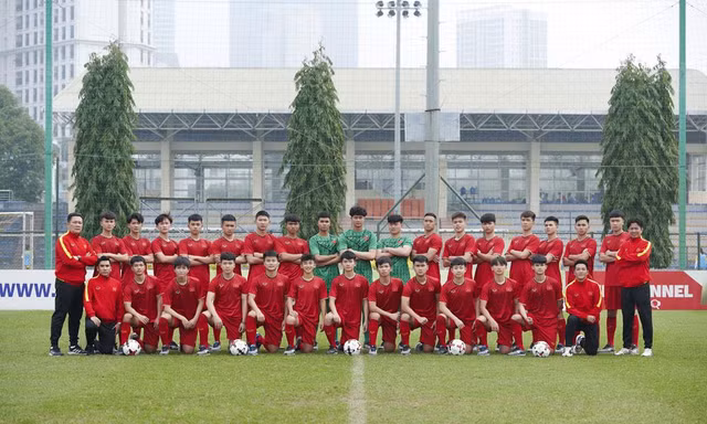 Đội tuyển U17 Việt Nam tập huấn Đức với mục tiêu phát triển lâu dài. (ảnh Kiên Mạnh)