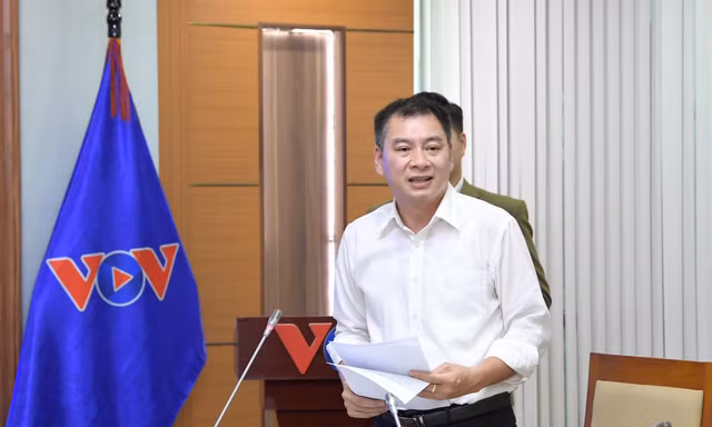 Lần đầu tiên trao giải cho podcast