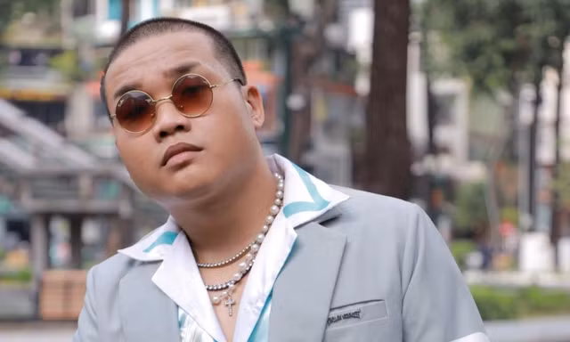 Showbiz 27/2: Á quân Rap Việt phản hồi vụ bạo lực bạn gái
