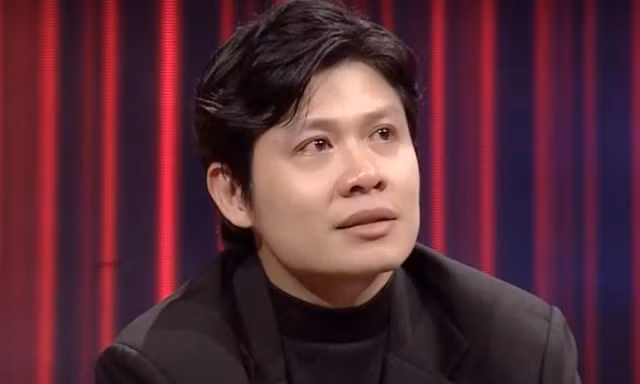 Showbiz 16/6: Nhạc sĩ Nguyễn Văn Chung day dứt khi con hỏi về mẹ