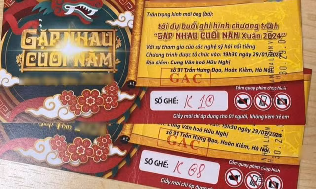 Hỗn loạn vé Táo Quân