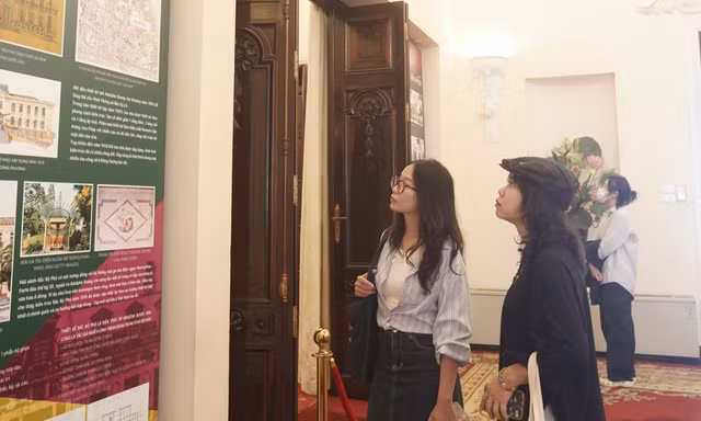 Bắc Bộ Phủ lần đầu mở cửa đón du khách