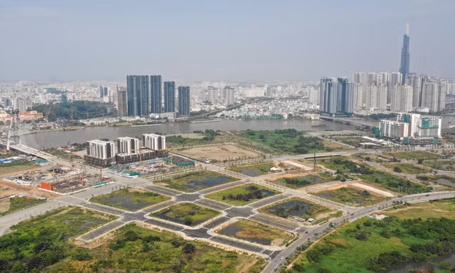 'Hét' giá đất rồi bỏ cọc: Hội chứng và hệ lụy
