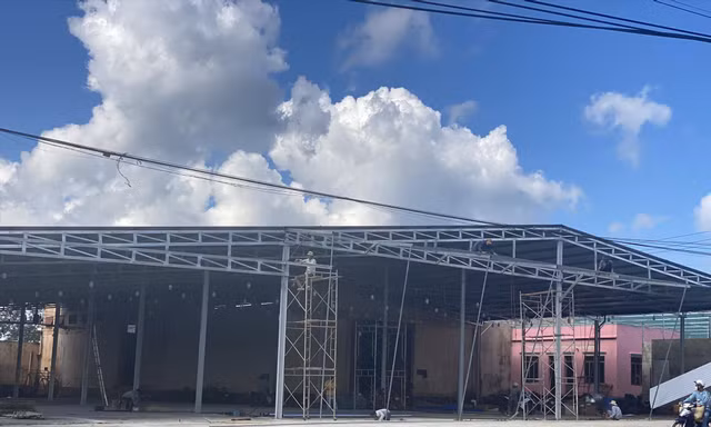 Rộ xây dựng kho bãi trái phép ở thủ phủ sầu riêng 