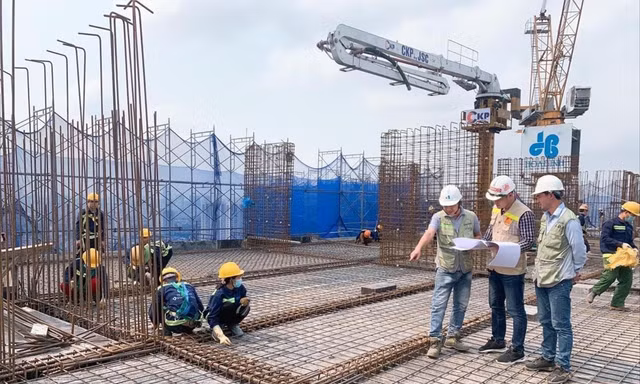 Nhà thầu xây dựng nợ đọng chồng chất: Hết ngưỡng chịu đựng?