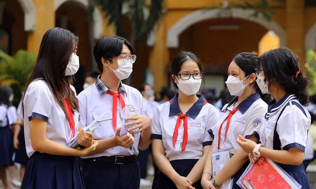 Tuyển sinh vào lớp 10 TP.HCM: Trường THPT Nguyễn Thượng Hiền dẫn đầu về tỷ lệ chọi