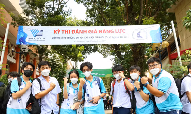 Đề thi mẫu đánh giá năng lực ĐHQG TP.HCM 2023: Cấu trúc giữ nguyên, thay đổi ở điểm nào?