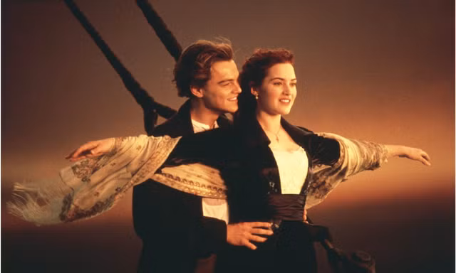 Titanic trở lại rạp chiếu nhân kỉ niệm 25 năm nhưng người hâm mộ chỉ chú ý "điểm lạ" này