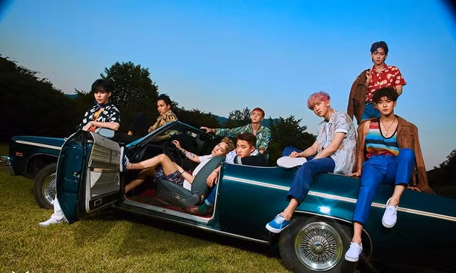EXO