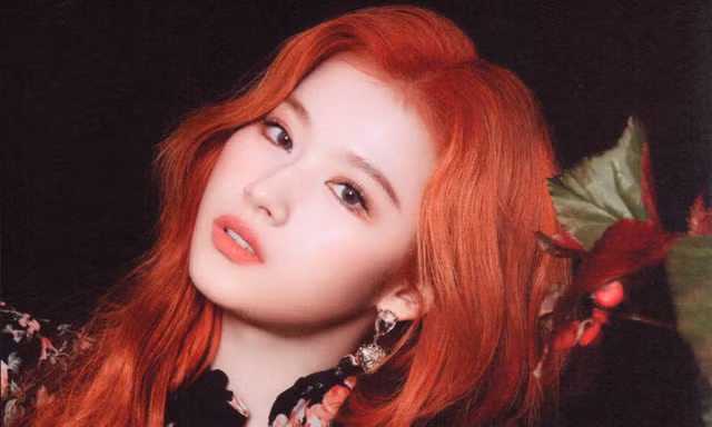 Sana (TWICE) suýt chút nữa mất mạng ngay tại ký túc xá nếu không có Nayeon cực nhanh trí