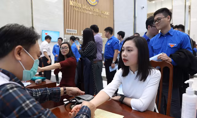 Đoàn Thanh niên Kiểm toán Nhà nước hiến máu tình nguyện
