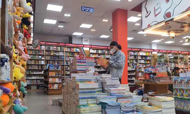 Thực hư SGK tiếng Anh dỏm tràn vào nhà sách?
