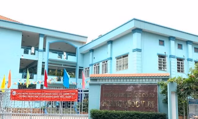 TPHCM: Buộc thôi việc cô giáo uống thuốc tự tử ở trường