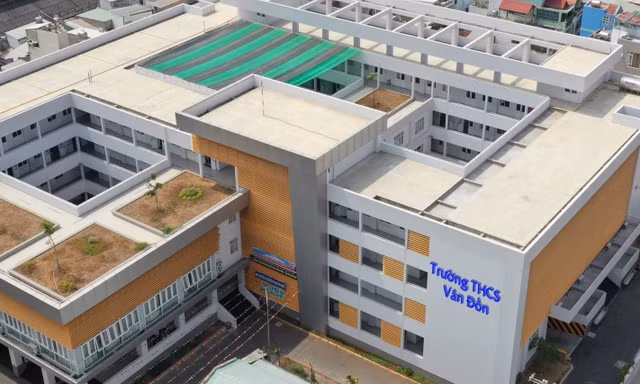 Thông tin mới vụ nhiều học sinh đau bụng, nôn ói sau bữa ăn tại trường học ở TPHCM