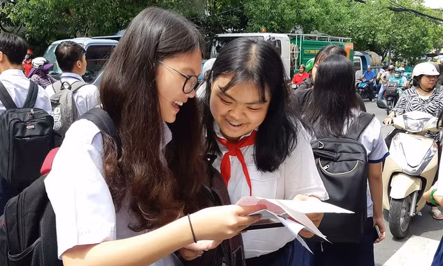 Thí sinh dự thi lớp 10 tại TPHCM năm học 2018- 2019