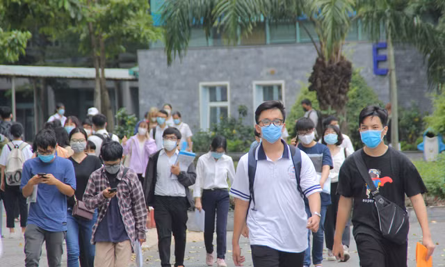Thí sinh tham dự kỳ thi ĐGNL năm 2020 tại TPHCM