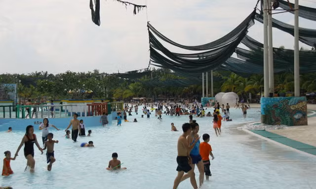 Trường Tiểu học Âu Dương Lân, quận 8 nơi học sinh xảy ra sự cố 