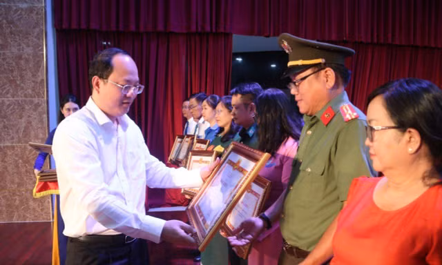 TPHCM nâng cao chất lượng khuyến học, khuyến tài