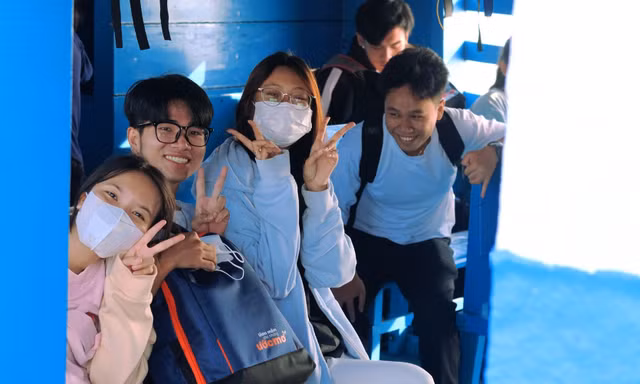 42 thí sinh xã đảo duy nhất tại TPHCM đi thi bằng đò