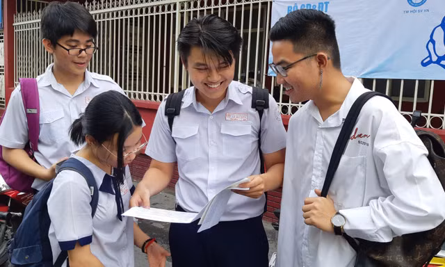 Thí sinh dự thi THPT Quốc gia 2019