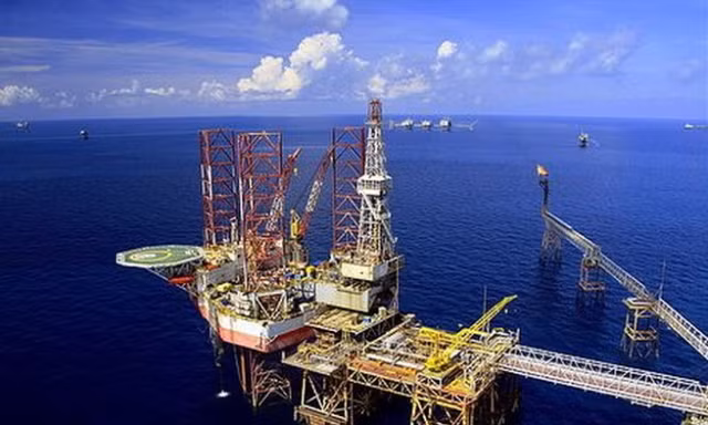Khai thác dầu thô của Việt Nam giảm mạnh