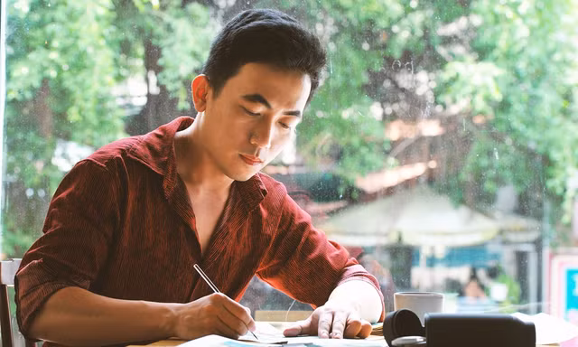Gặp anh chàng du học sinh từng “gây bão” với bộ tranh ký họa trong khu cách ly