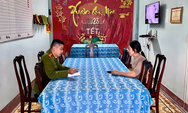 Nhờ công an lấy lại 100 triệu đồng do chuyển nhầm tài khoản