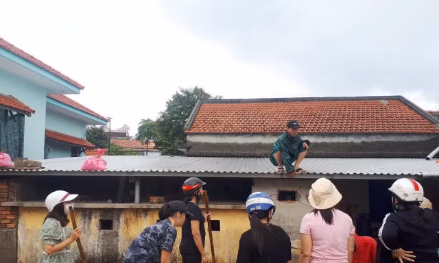TT-Huế lên phương án di dời gần 100.000 người dân tránh bão Noru