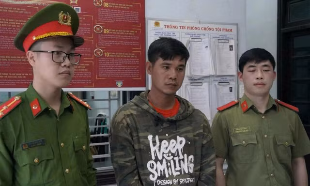 Bắt giam đối tượng đánh bạn gái gây thương tích 15% vì mâu thuẫn tiền bạc