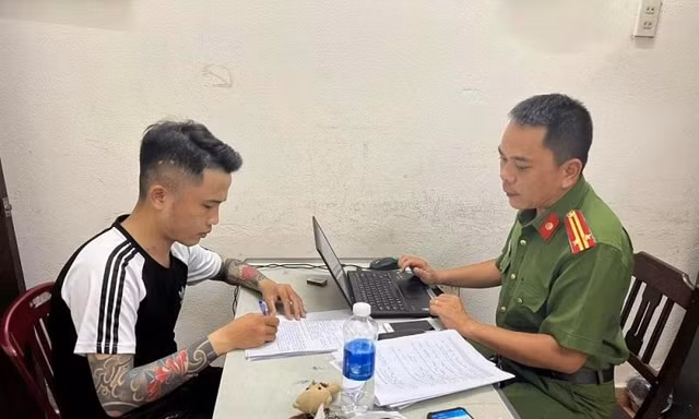 Bắt đối tượng cho dân nghèo vay tiền với lãi suất 'cắt cổ' 365%/năm