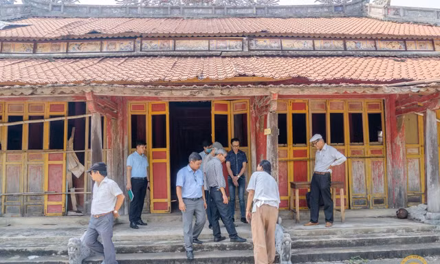 Di tích Thái Miếu xuống cấp nghiêm trọng. Ảnh: Trung tâm Bảo tồn Di tích Cố đô Huế