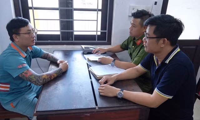 Bắt giữ đối tượng cho vay nặng lãi, hành hung 'con nợ'