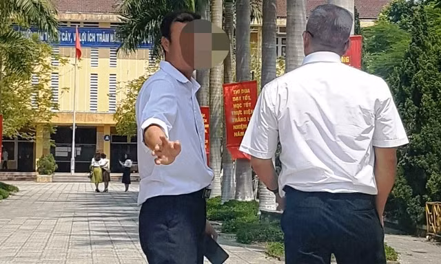 Nam giáo viên lên mạng xã hội ‘xin’ lãnh đạo Sở Giáo dục cho mở tiệc đầu năm học
