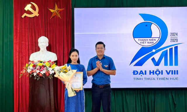 Công bố biểu trưng, bài hát chính thức chào mừng Đại hội Hội LHTN Việt Nam tỉnh Thừa Thiên-Huế lần thứ VIII