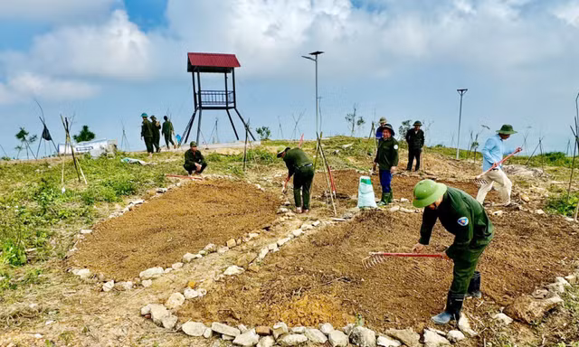 Hình thành 'Đường hoa Hòn Vượn' xứ Huế, tạo điểm đến hấp dẫn, mới lạ cho du khách
