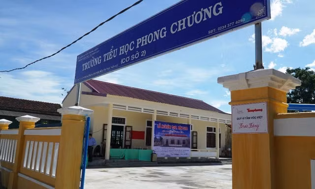 Trường tiểu học Phong Chương (cơ sở Mỹ Phú) sau khi được đầu tư nâng cấp, tôn tạo.
