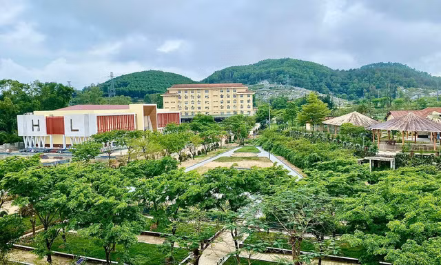 Một trường đại học tại Huế có quyết định bất ngờ khiến hàng nghìn sinh viên nức lòng