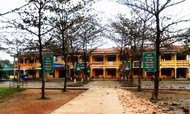 Học sinh tử vong sau xô xát tại trường học