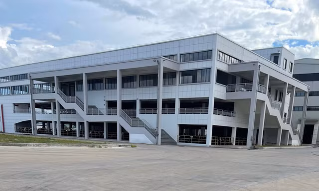 'Tuýt còi' loạt công trình không phép 'mọc' ở dự án nghìn tỷ 