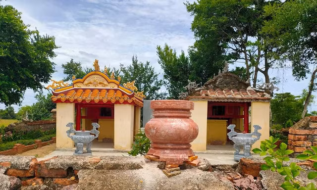 TP Huế: Đề nghị dừng tổ chức lễ giỗ vua Quang Trung tại Miếu Đôi