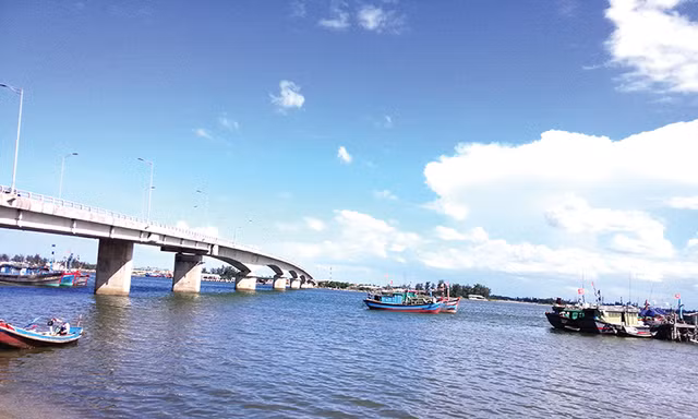 600 tỷ đồng xây đường bộ ven biển qua cầu Cửa Tùng và Cửa Việt
