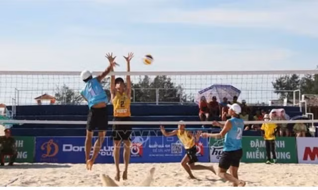 34 đội bóng tham dự Giải vô địch Bóng chuyền bãi biển 2x2 quốc gia tại Quảng Trị