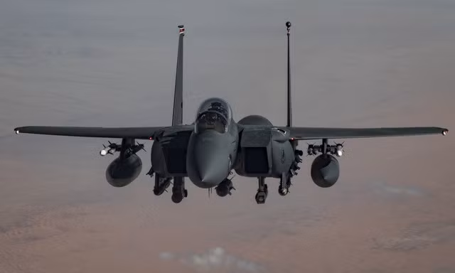 Mỹ tấn công trả đũa lực lượng dân quân do Iran hậu thuẫn tại Iraq