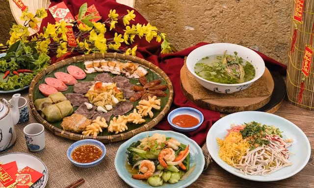 5 món ăn đặc trưng miền Trung ngày tết