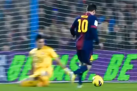 Messi và thói quen đảo người, đánh lừa đối phương