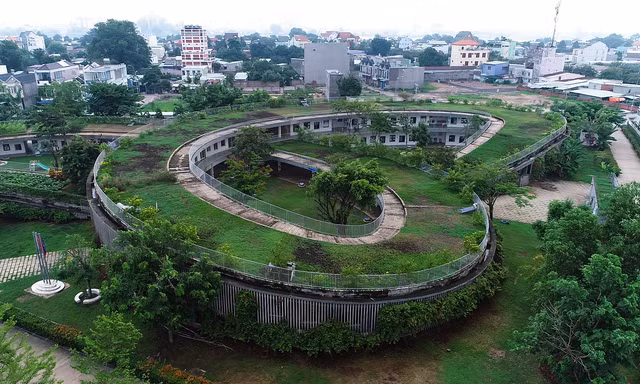 Nhà trẻ một hecta dành cho con công nhân